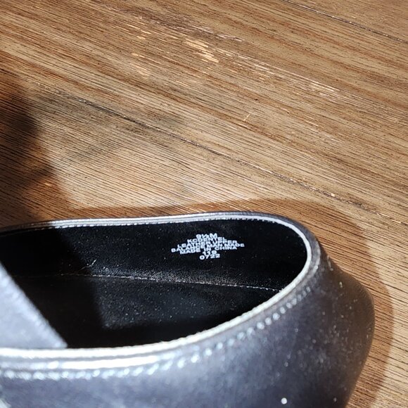 CALVIN KLEIN Women's Loden Asymmetrical Strap Dress Pumps NWOT BLACK PATENT 9.5M - Picture 9 of 12